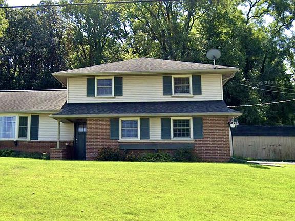 2nd image of 3206 Bowman Rd