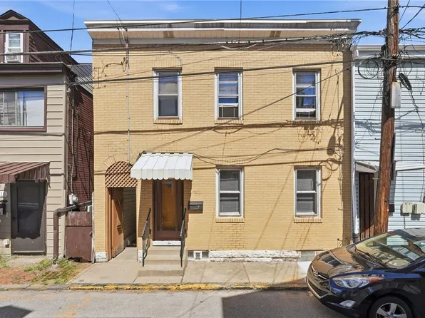1917 Larkins Way, Pittsburgh, PA 15203