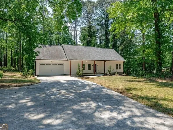 4299 Stonewall Tell Rd, Atlanta, GA 30349