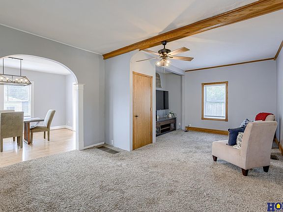 3rd image of 4324 Touzalin Ave