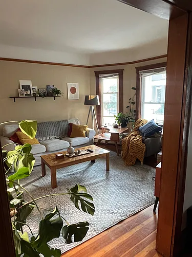 17 Irving St #1 Photo 1