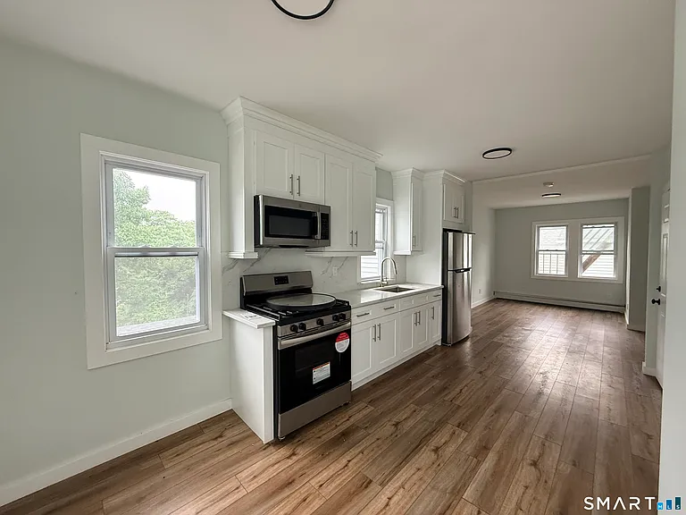 17 Laura St — Photo 12