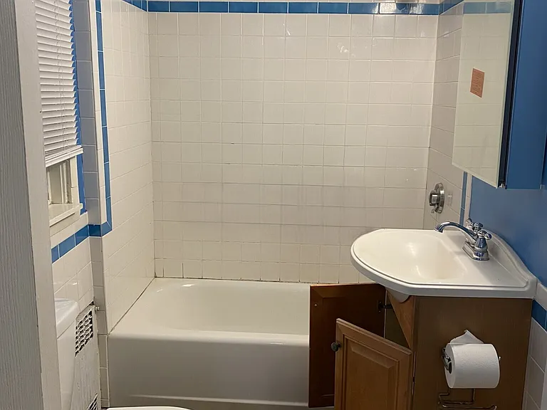 7 Hillside Ave #2 — Photo 7