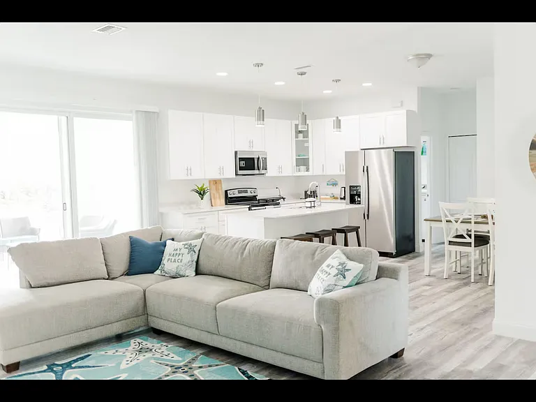 3834 Ribera Ave — Photo 3