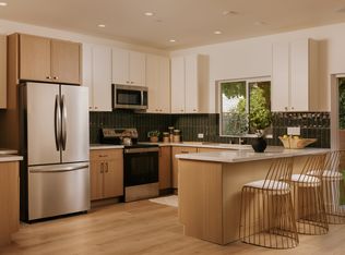 8204 Oso Ave, Winnetka, CA 91306