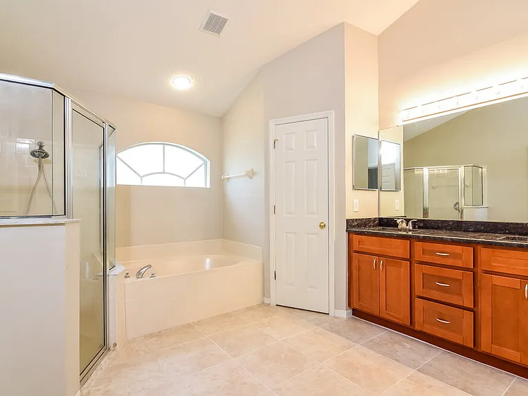 2212 Kenwick Dr — Photo 11