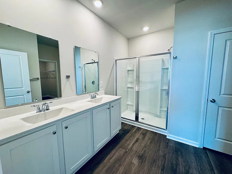 Master Bathroom_03182024