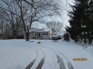 1528 Jordan Ln, Akron, OH 44306