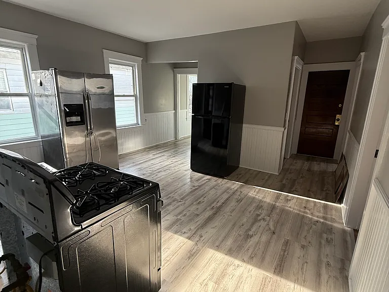 16 Ashmont Ave #3 — Photo 2