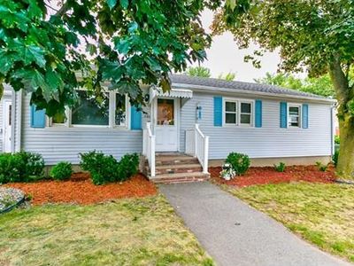 246 6th Ave, Lowell, MA, 01854