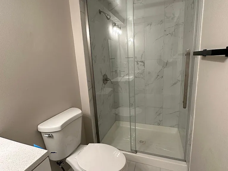 13511 Ambassador Dr — Photo 18