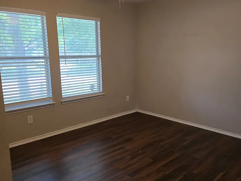 2837 Terrace Dr — Photo 18