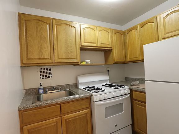 5th image of 9602 4th Ave APT 5C