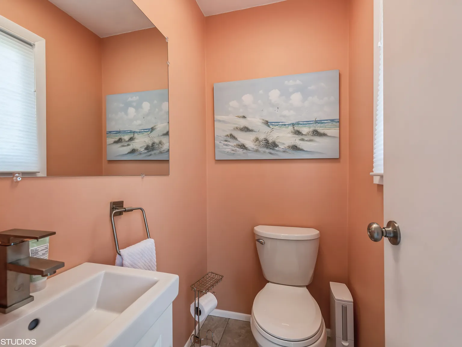 3 bed, $2,500 — Photo 4