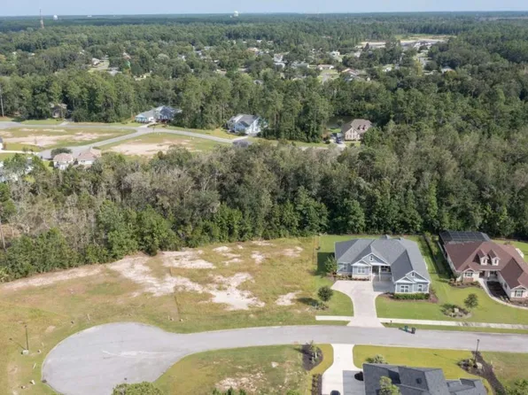 366 Bateau Dr, Saint Marys, GA 31558