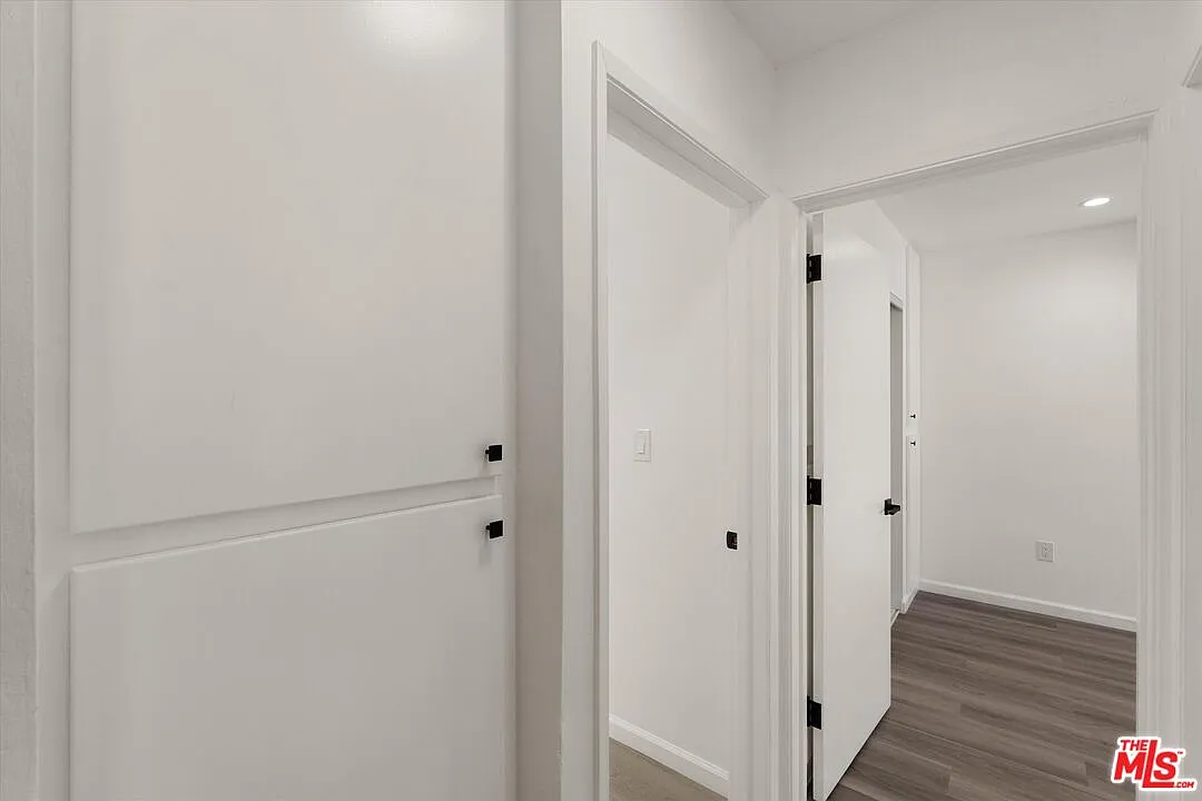 2 bed, 1.0 bath, 726 sqft, $3,500 — Photo 4