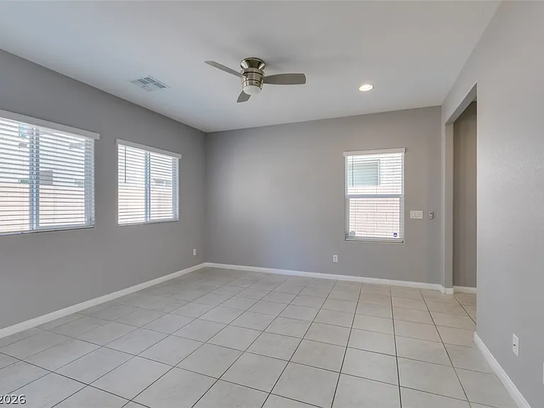 1835 Lincoln Rd — Photo 7