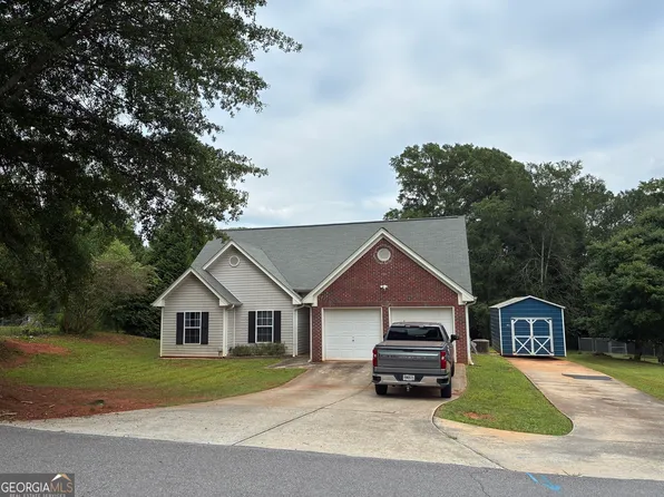 232 McArthur St, Commerce, GA 30529