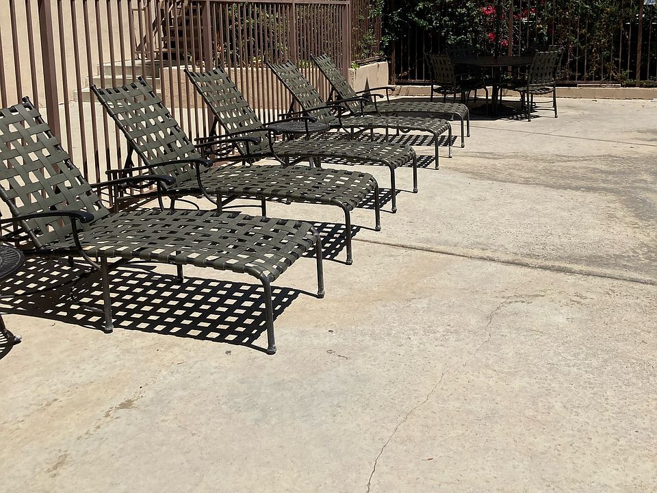 Perigee Lounge Chairs