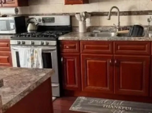 109-111 W Jersey St #2, Elizabeth City, NJ 07202