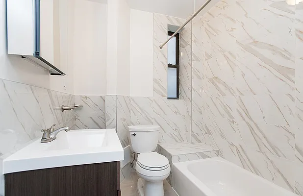 Rented by OGI Management | media 23