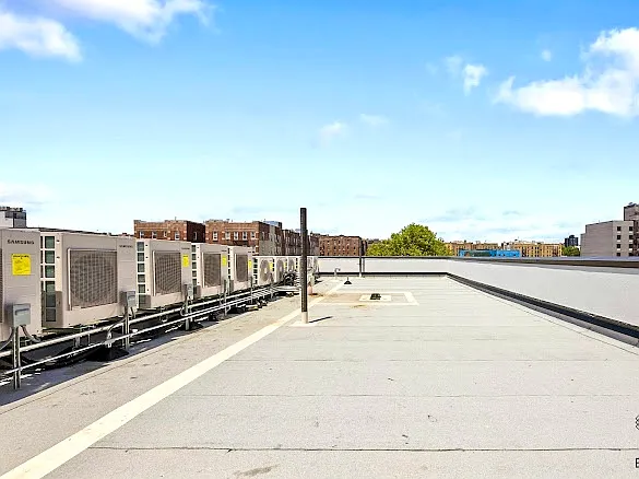 809 Midwood St #2D — Photo 5