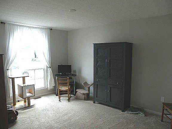5th image of 6070 Edgemont Way