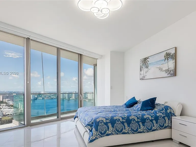 18975 Collins Ave #3504 — Photo 31