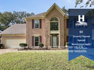 1741 Edgeburg Ln, Cordova, TN 38016