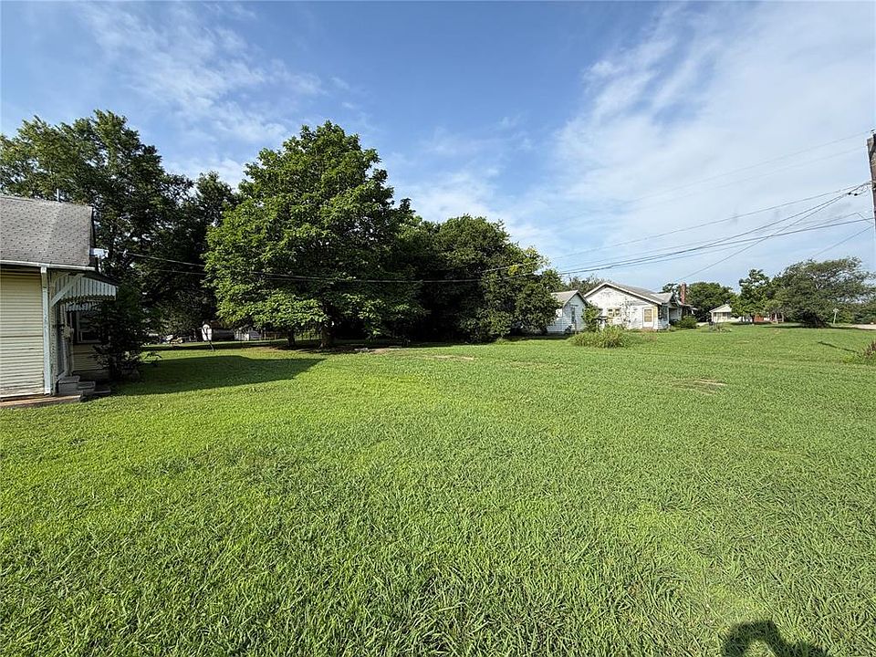 25th image of 501 E Seminole Ave