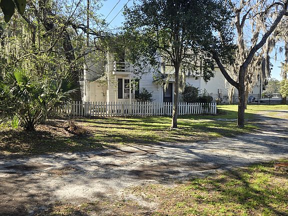 2nd image of 366A W Penrose Dr #A