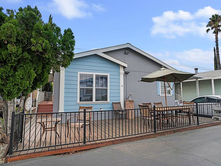 20401 Soledad Canyon Rd Canyon Country, CA, 91351 Apartments for Rent