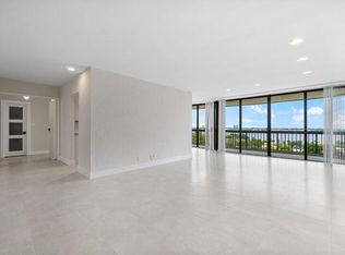 1900 Consulate Pl APT 1002, West Palm Beach, FL 33401