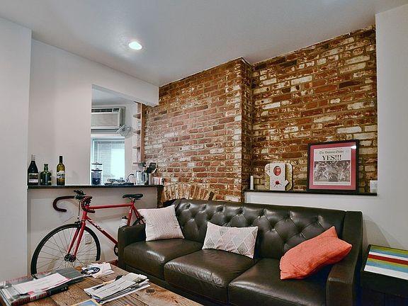 5th image of 168 Ludlow St APT 13