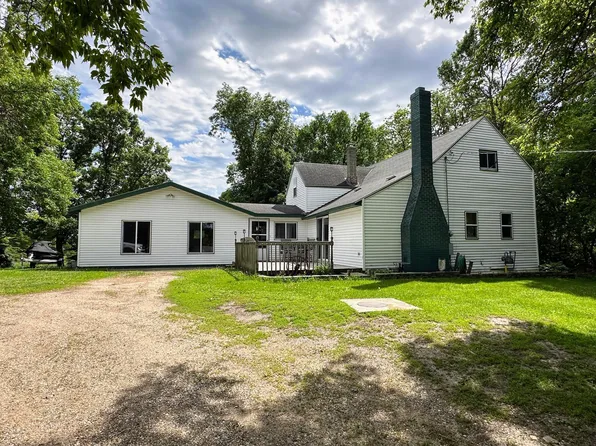 624 2nd Ave SE, Pelican Rapids, MN 56572