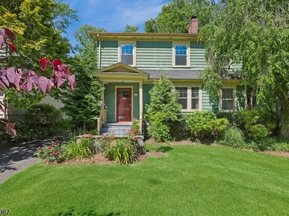 31 Macopin Ave, Montclair Twp., NJ 07043
