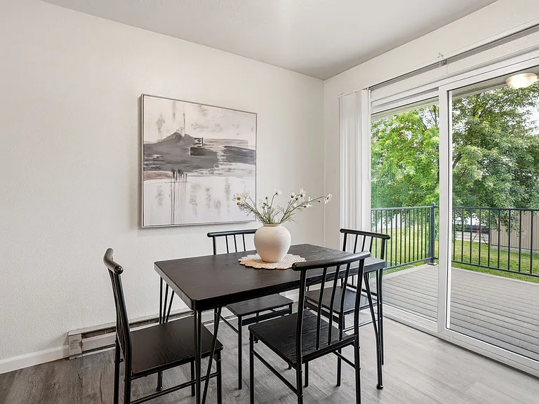 3010 N Willow Rd — Photo 17