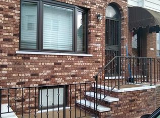 2613 S Iseminger St, Philadelphia, PA 19148
