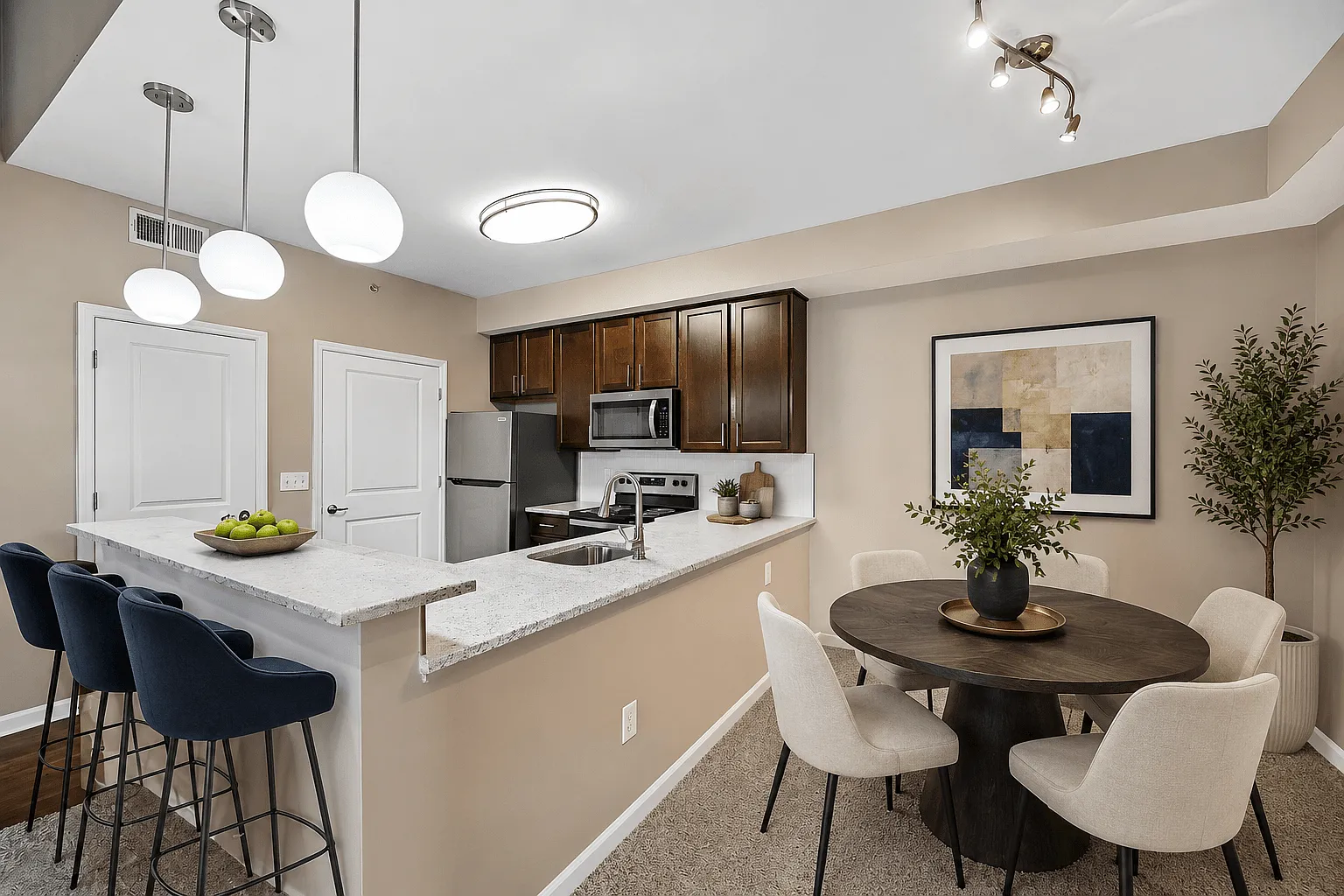 Clifton Park Apartment Homes — Photo 2