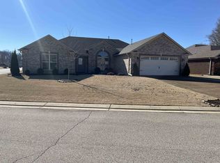 6 Success Cv, Jackson, TN 38305