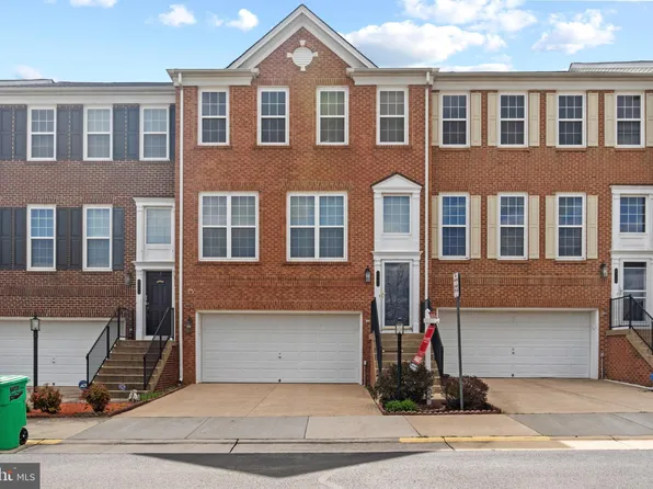 8905 Purple Lilac Cir, Lorton, VA 22079