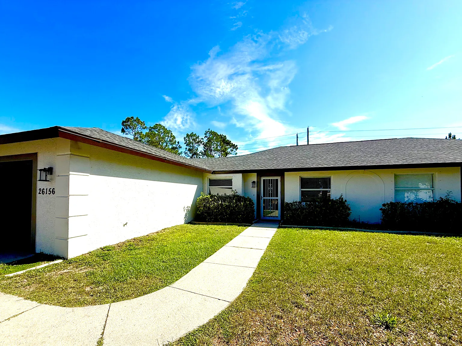 2 bed, 1050 sqft, $1,575 — Photo 4