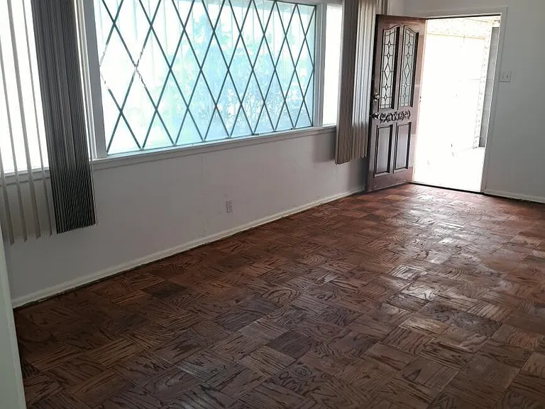 1504 Fairfield Dr — Photo 13