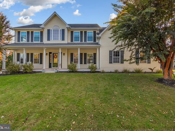 9188 Bear Claw Ct, Owings, MD 20736