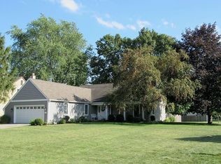 1957 Galena Ct, Valparaiso, IN 46385