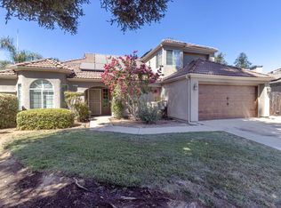 6257 N Capri Ct, Fresno, CA 93711