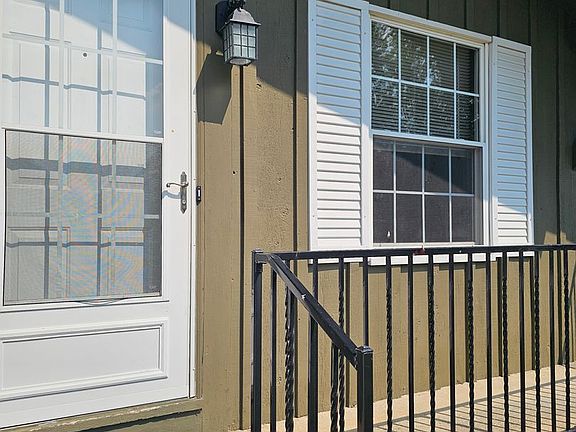 2nd image of 1013 Boone Ct