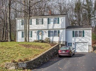 65 Ashley Dr, Gardner, MA 01440