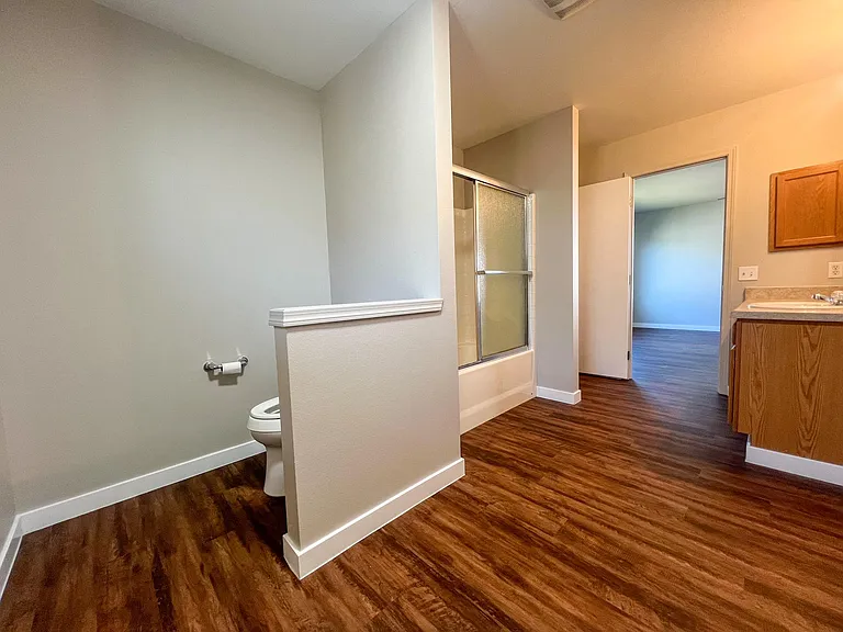 12898 SE 225th Ct — Photo 12