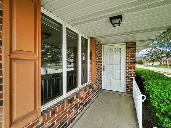 3rd image of 1312 Keller Dr